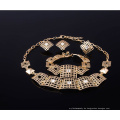 Elegante 18k goldene afrikanische Modeschmuck Sets (C-XSST0018)